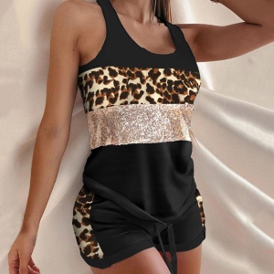 Sexy Pyjama-Top und Shorts in modischem Schwarz mit Leopardenmuster für Frauen
