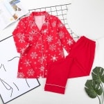 Modischer roter Weihnachtspyjama für Frauen mit Schneeflockenmuster in sehr hoher Qualität