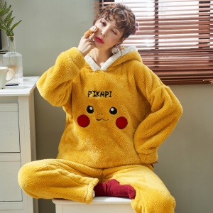 Gelber Pikachu-Pyjama für erwachsene Frauen