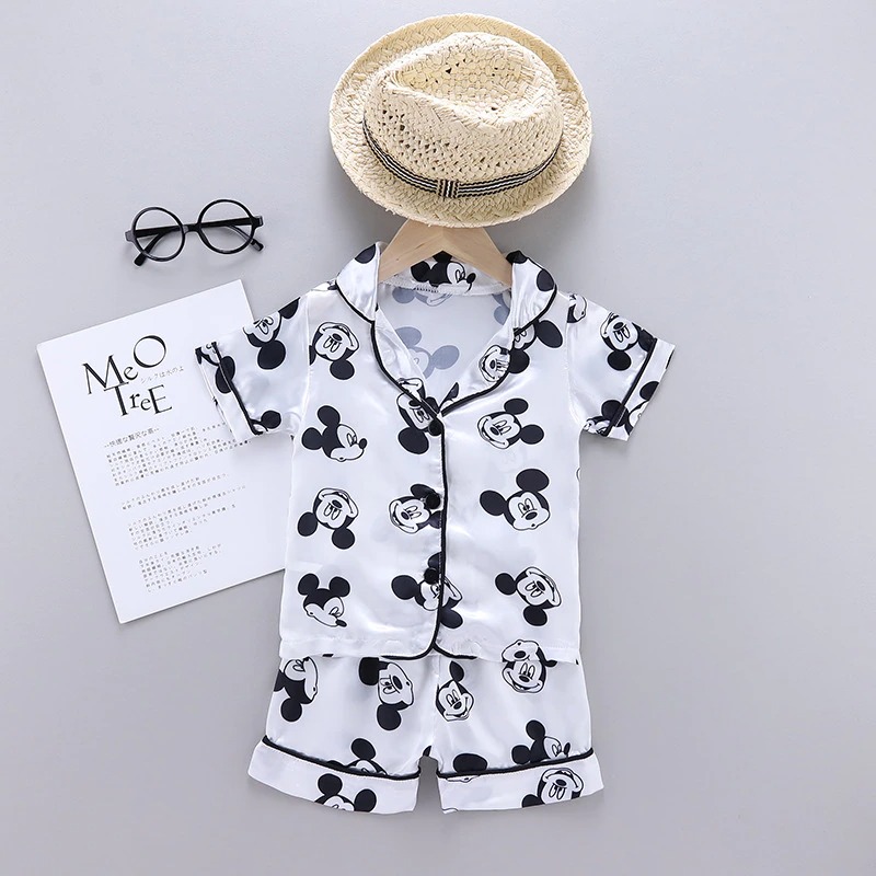 Disney Sommerpyjama für Kinder mit Mickey Mouse Kopf weiß